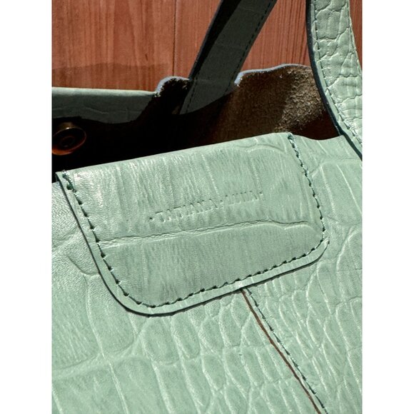 Tatiana Luna Baby Blue Croc-Embossed Leather Tote Bag With Pink Interior & Magne - Picture 2 of 5